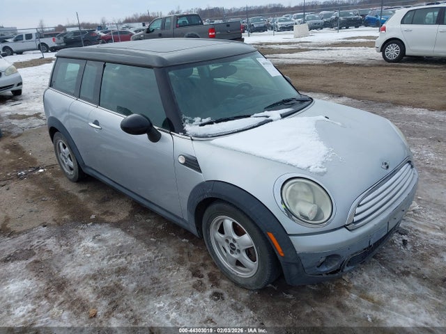 2009 MINI COOPER CLUBMAN WMWML33509TX34633