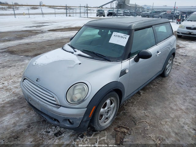 2009 MINI COOPER CLUBMAN WMWML33509TX34633 Photo 1