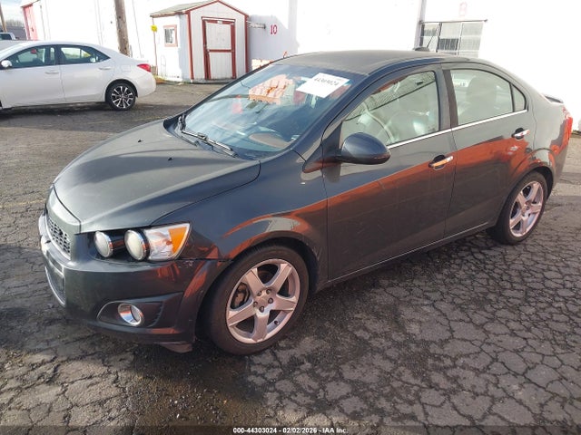 1G1JE5SBXF4203702 Chevrolet Sonic Ltz Auto