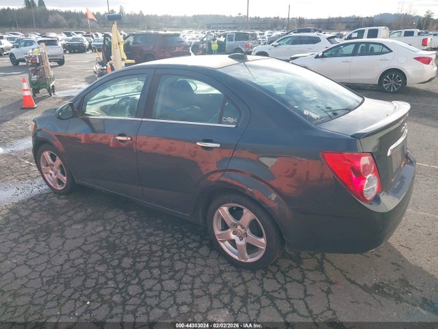1G1JE5SBXF4203702 Chevrolet Sonic Ltz Auto