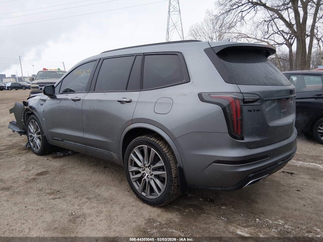 2021 CADILLAC XT6 1GYKPHRS9MZ124223 Photo 2