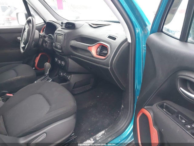 Продаж на аукціоні авто 2019 Jeep Renegade Upland 4x4, vin: ZACNJBAB9KPK68652, номер лоту: 44303075