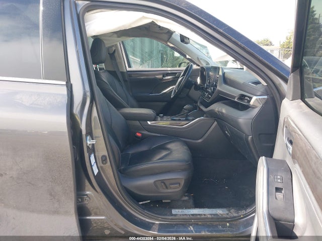 5TDDZRBHXNS172488 Toyota Highlander Limited