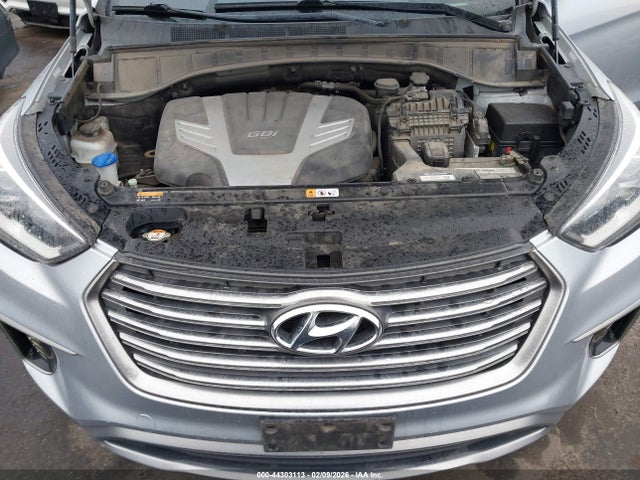 KM8SMDHF6HU254826 Hyundai Santa Fe Se