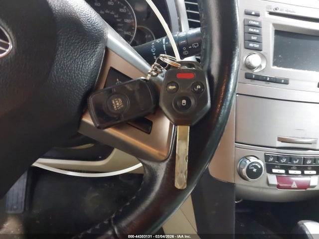 Продаж на аукціоні авто 2014 Subaru Outback 2.5i Premium, vin: 4S4BRBDC4E3204266, номер лоту: 44303131