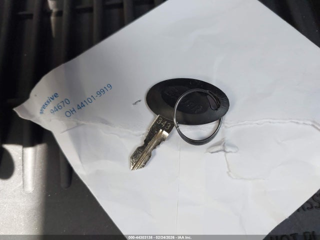 44303138 :رقم المزاد ، 44HFC0P2XV4011788 vin ، 1997 Damon Other مزاد بيع