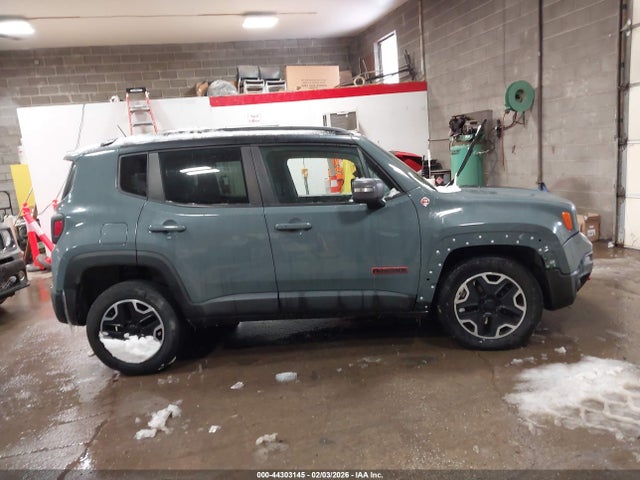 Aukcja sprzedaży 2015 Jeep Renegade Trailhawk, vin: ZACCJBCT9FPB85728, numer aukcji: 44303145