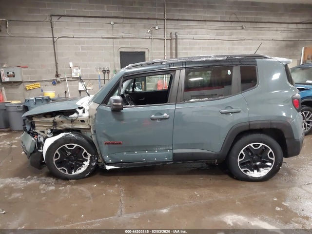 Aukcja sprzedaży 2015 Jeep Renegade Trailhawk, vin: ZACCJBCT9FPB85728, numer aukcji: 44303145