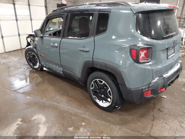 Aukcja sprzedaży 2015 Jeep Renegade Trailhawk, vin: ZACCJBCT9FPB85728, numer aukcji: 44303145