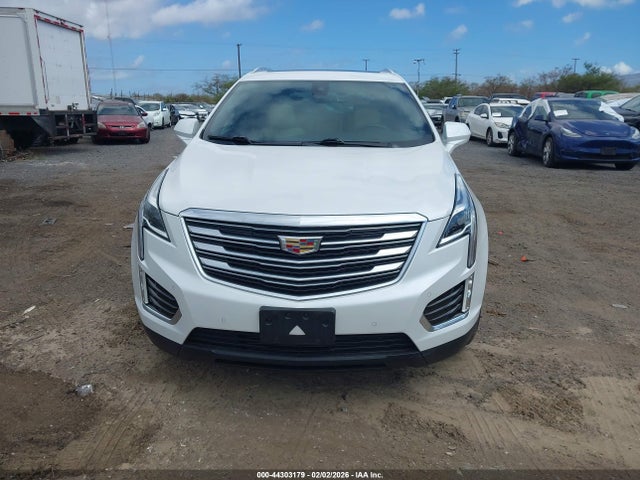 1GYKNCRS5HZ107370 Cadillac Xt5 Premium Luxury