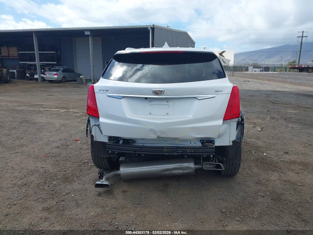 1GYKNCRS5HZ107370 Cadillac Xt5 Premium Luxury