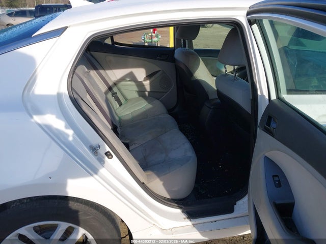Продаж на аукціоні авто 2013 Kia Optima Lx, vin: KNAGM4A7XD5332961, номер лоту: 44303212