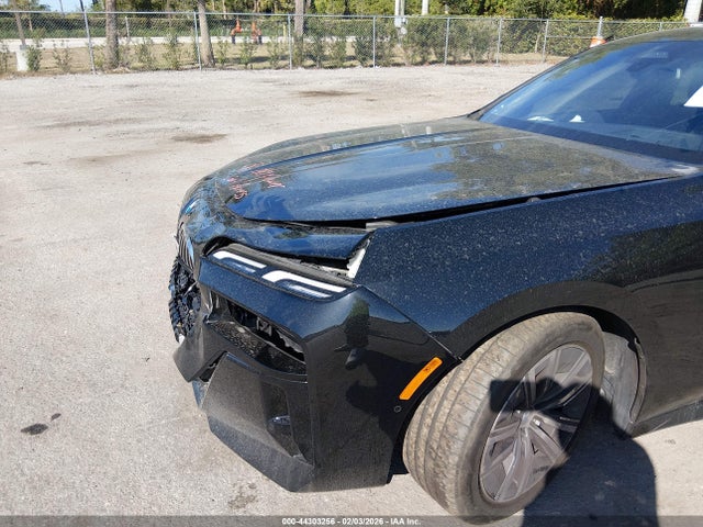BMW 740i Xdrive 2024 WBA33EH01RCP90875 Image 6
