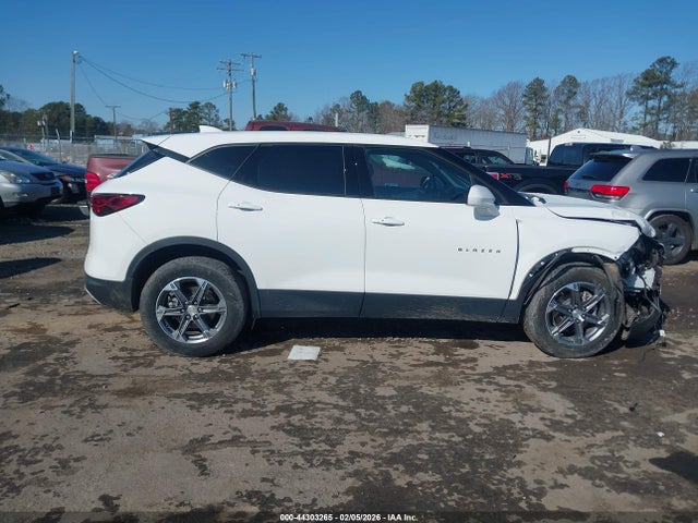 3GNKBHR46PS166654 Chevrolet Blazer Awd 2lt