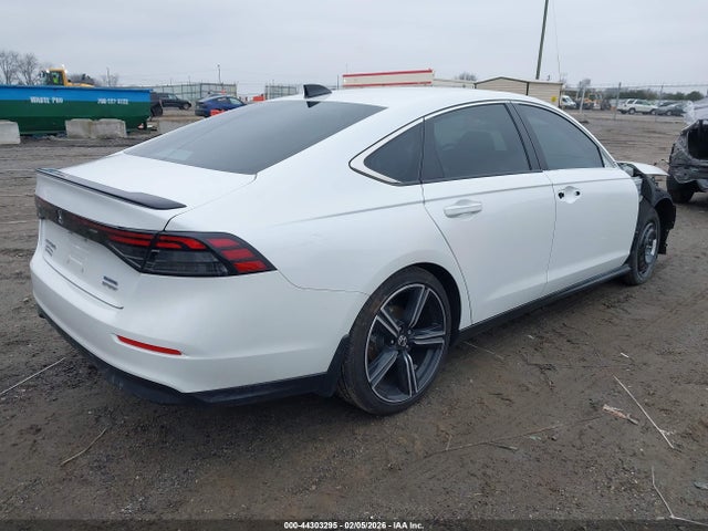 2024 Honda Accord Hybrid Sport მანქანა იყიდება აუქციონზე, vin: 1HGCY2F57RA073783, აუქციონის ნომერი: 44303295