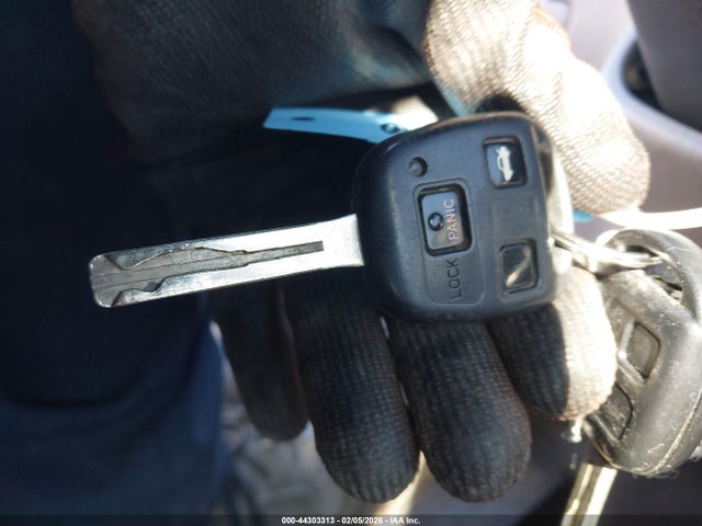 2004 LEXUS ES 330 JTHBA30G840009697 Photo 10