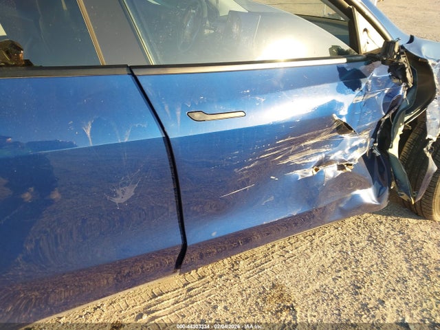 2021 TESLA MODEL Y 5YJYGDEF8MF245168 Photo 5