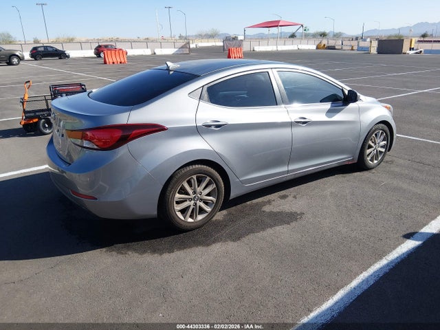 Hyundai ELANTRA SE 2015 KMHDH4AE2FU368897 Image 4