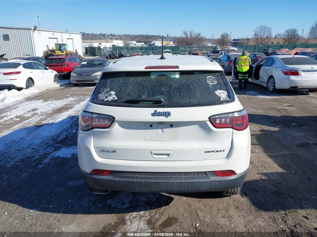 Jeep Compass Sport 4x4 2019 3C4NJDAB3KT854089 Image 16
