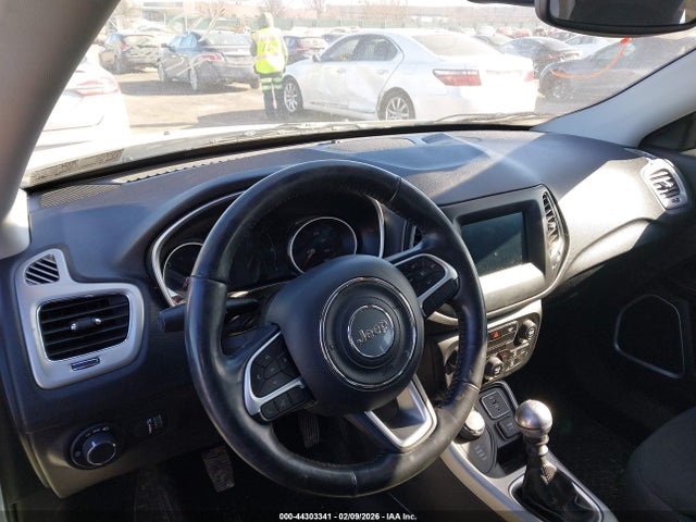 Jeep Compass Sport 4x4 2019 3C4NJDAB3KT854089 Image 18