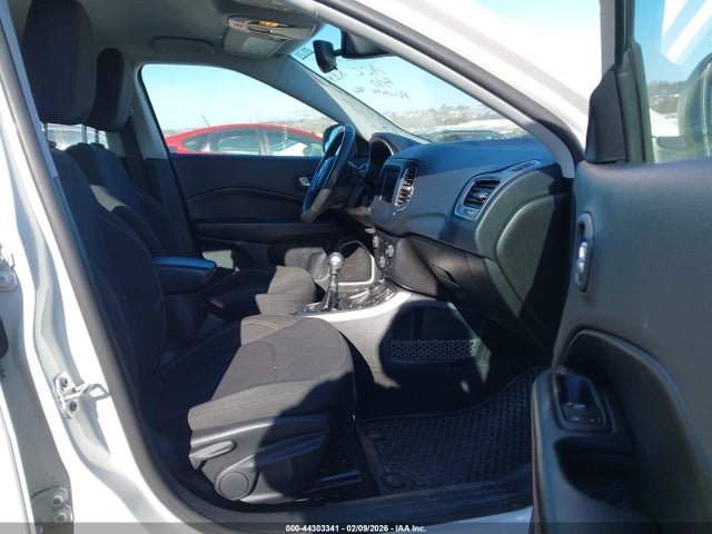 Jeep Compass Sport 4x4 2019 3C4NJDAB3KT854089 Image 5