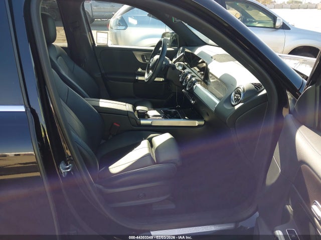 2023 MERCEDES-BENZ EQB 300 SUV W1N9M0KBXPN018070 Photo 4