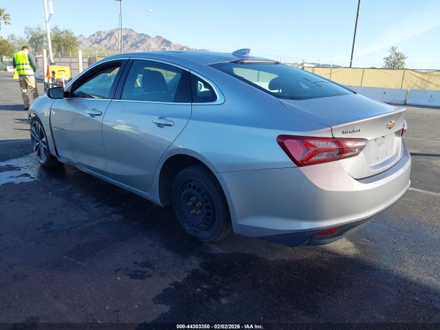 1G1ZD5ST9NF139833 Chevrolet Malibu Fwd Lt