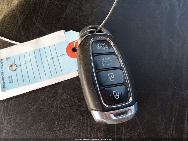 44303354 :رقم المزاد ، 5NMS3CAD6KH041089 vin ، 2019 Hyundai Santa Fe Sel Plus مزاد بيع