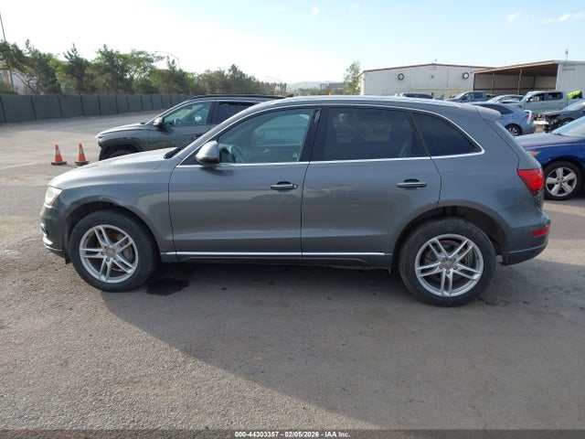 Продаж на аукціоні авто 2015 Audi Q5 2.0t Premium, vin: WA1LFAFP0FA014189, номер лоту: 44303357