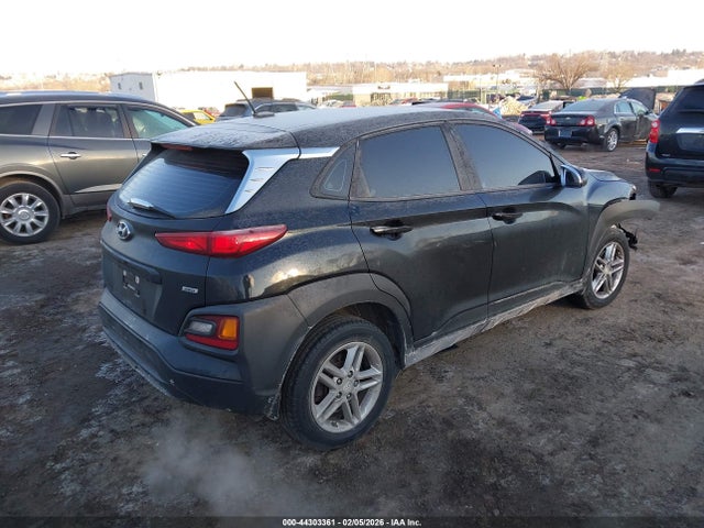 KM8K1CAA1JU114352 Hyundai Kona Se