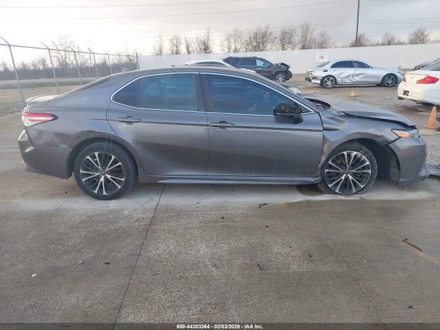 4T1B11HKXKU217953 Toyota CAMRY SE