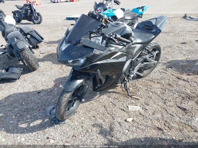 MH3RH15Y8HK003136 Yamaha Yzfr3 A