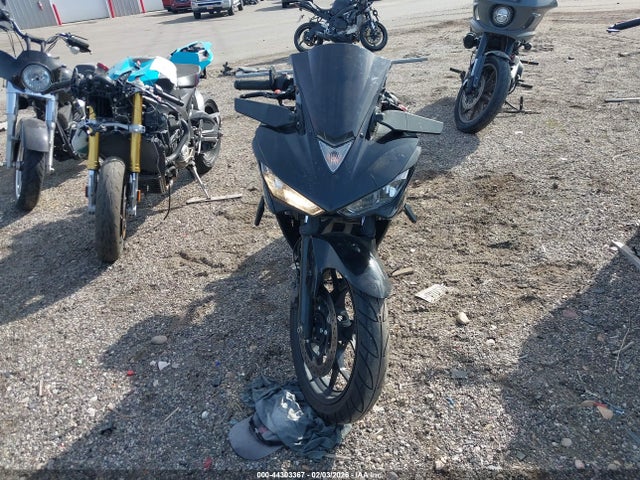 MH3RH15Y8HK003136 Yamaha Yzfr3 A