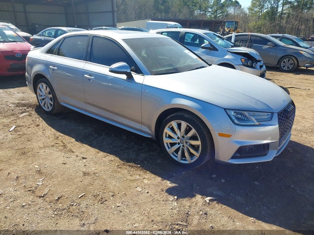 2018 AUDI A4 WAUKMAF40JN020375 Photo 0