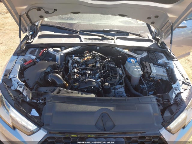 2018 AUDI A4 WAUKMAF40JN020375 Photo 9