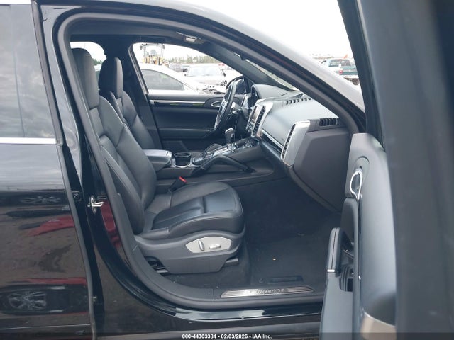 2016 PORSCHE CAYENNE WP1AA2A22GLA10078 Photo 4