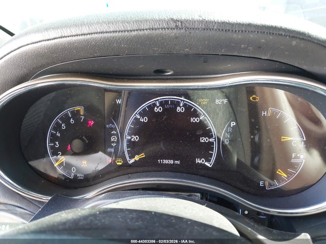 1C4RJFCG6HC627957 Jeep Grand Cherokee Overland 4x4