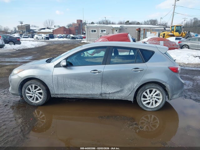 44303398 :رقم المزاد ، JM1BL1LP2D1822975 vin ، 2013 Mazda Mazda3 I Touring مزاد بيع
