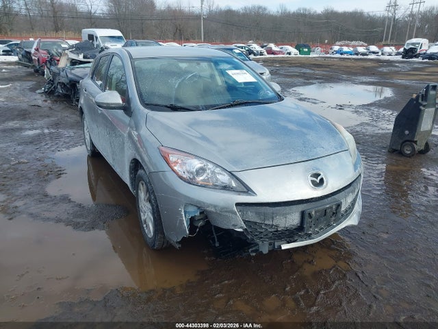 44303398 :رقم المزاد ، JM1BL1LP2D1822975 vin ، 2013 Mazda Mazda3 I Touring مزاد بيع