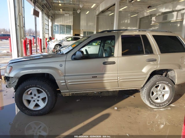 2004 Jeep Grand Cherokee Laredo მანქანა იყიდება აუქციონზე, vin: 1J4GW48SX4C352379, აუქციონის ნომერი: 44303424