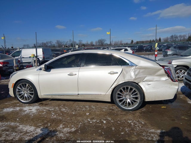 44303439 :رقم المزاد ، 2G61V5S38D9137406 vin ، 2013 Cadillac Xts Platinum مزاد بيع