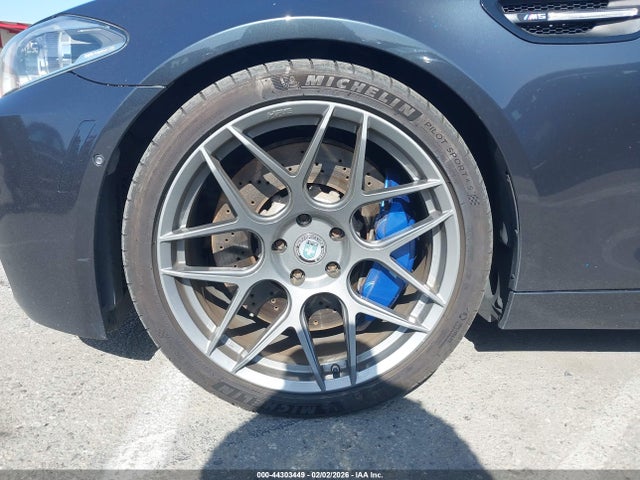 BMW M5 2014 WBSFV9C52ED097315 Image 17