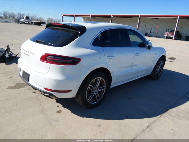 2016 PORSCHE MACAN WP1AF2A51GLB91511 Photo 3