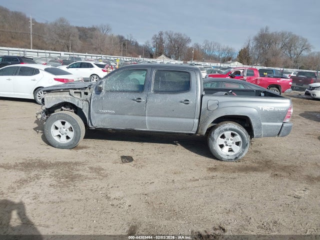 Toyota Tacoma Base V6 2015 3TMLU4EN4FM204268 Image 15