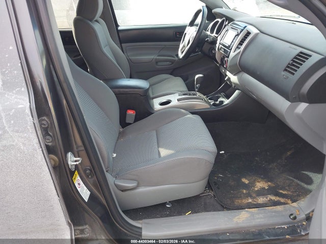 Toyota Tacoma Base V6 2015 3TMLU4EN4FM204268 Image 5