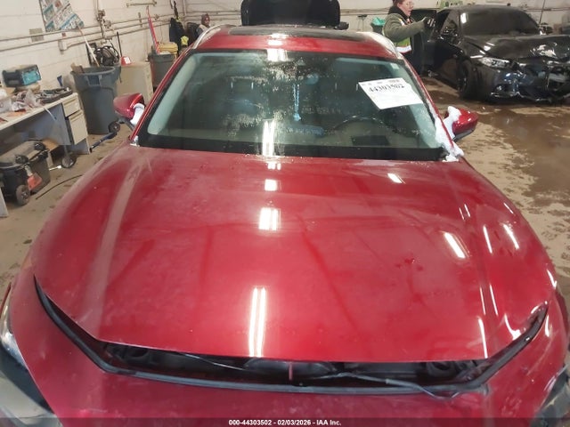 44303502 :رقم المزاد ، 3MVDMADL1MM258786 vin ، 2021 Mazda Cx-30 Premium مزاد بيع