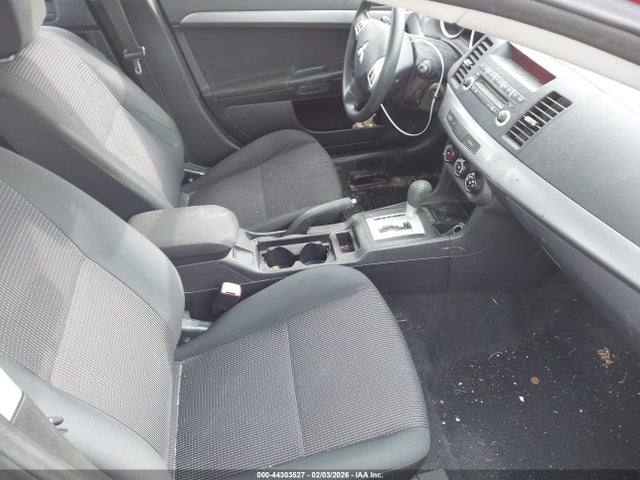 2011 MITSUBISHI LANCER JA32U2FU9BU000916 Photo 4