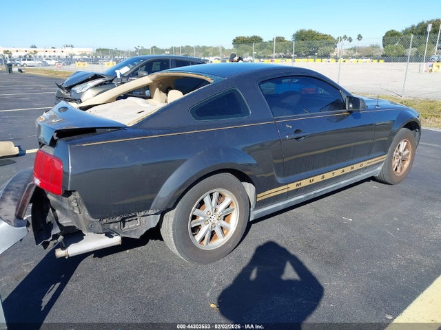 2008 FORD MUSTANG 1ZVHT80N885162474 Photo 3