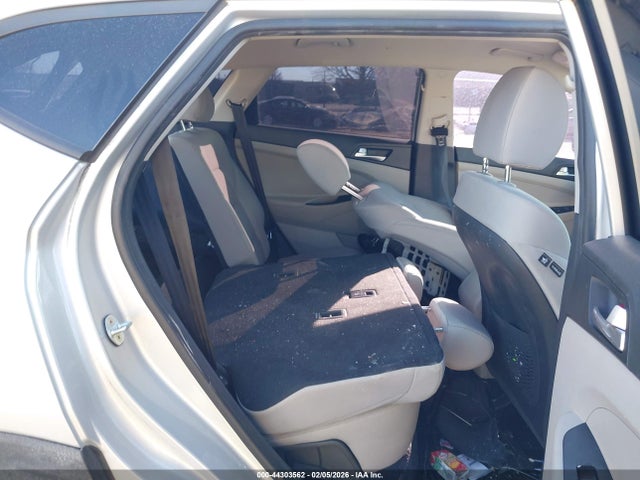2019 HYUNDAI TUCSON KM8J3CA47KU858636 Photo 7