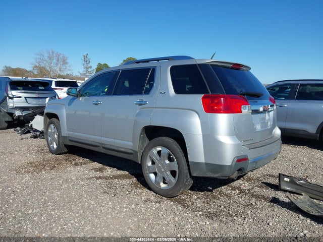 2012 GMC TERRAIN 2GKFLWE50C6221333 Photo 2